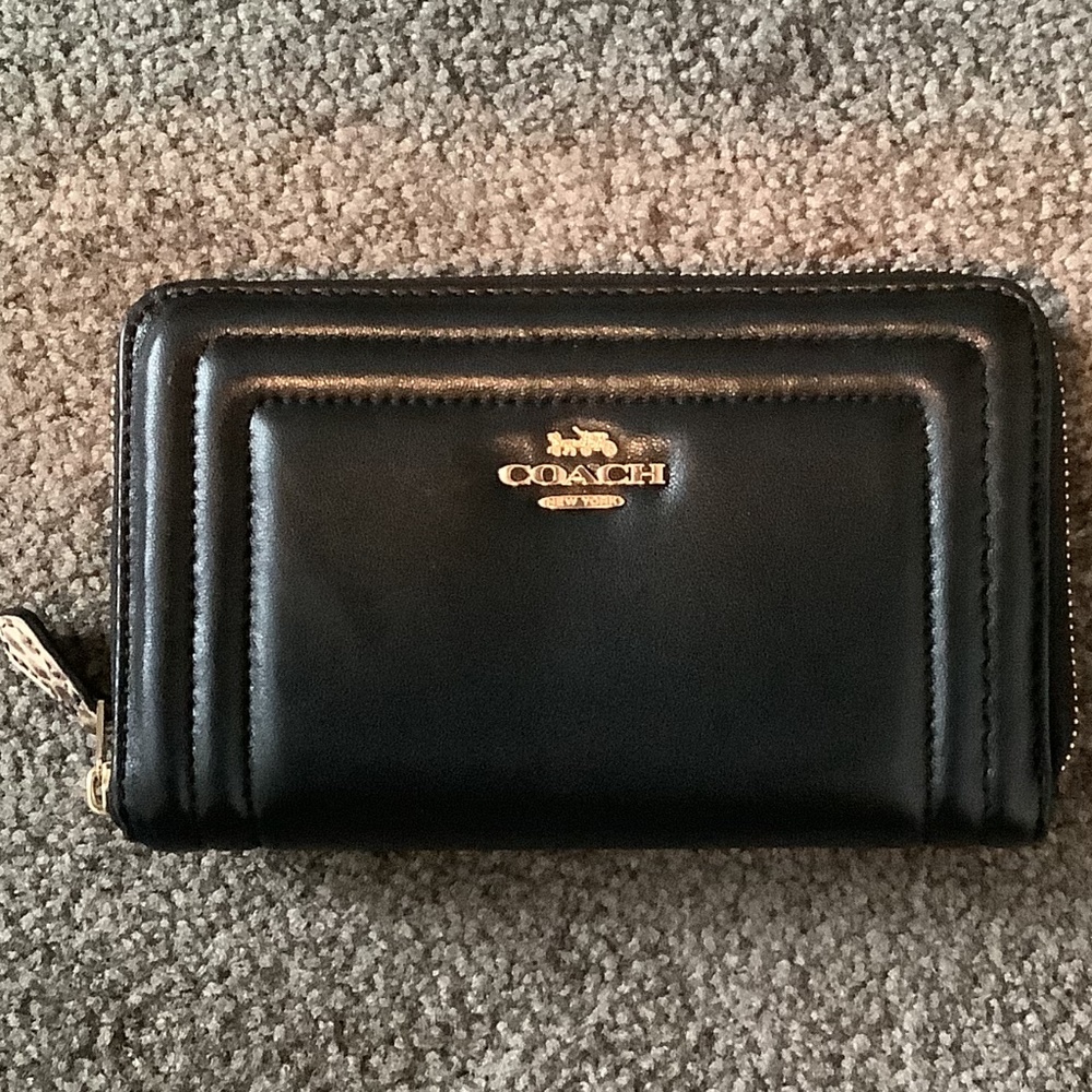 Coach Leather Puffy Quilted Wallet - NWOT